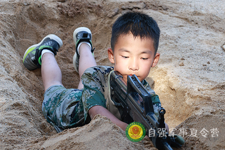 单兵掩体构筑