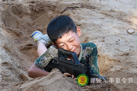 单兵掩体构筑